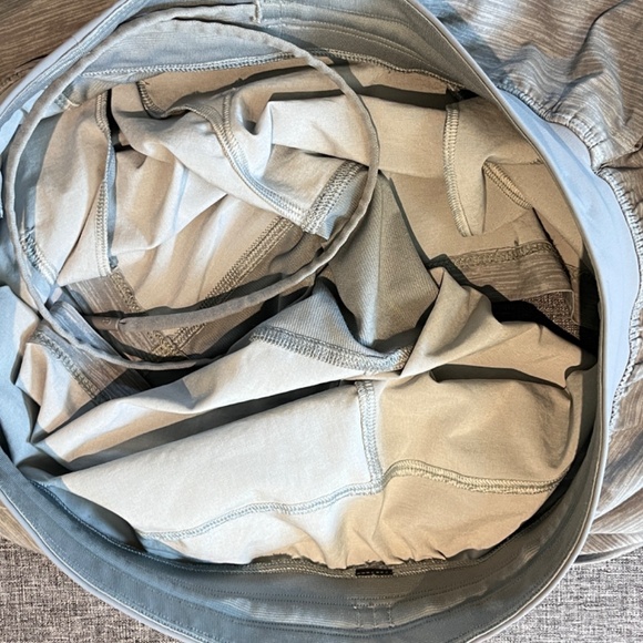 Lululemon Lululemon T.H.E. Linerless Short - Men's Size M - Gray - Picture 5 of 10